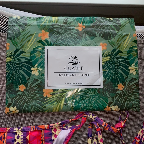 Cupshe String Bikini - Picture 6 of 8